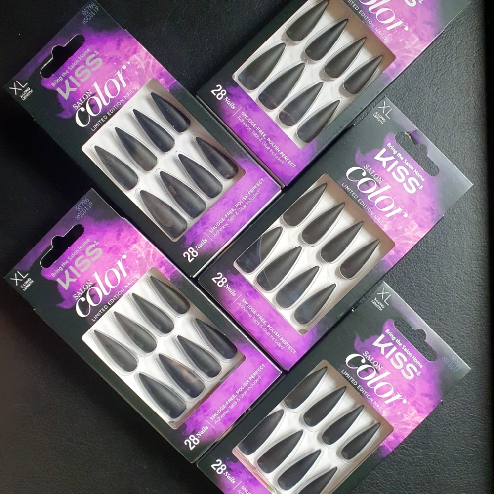 KISS limited edition XL black matte stiletto nails